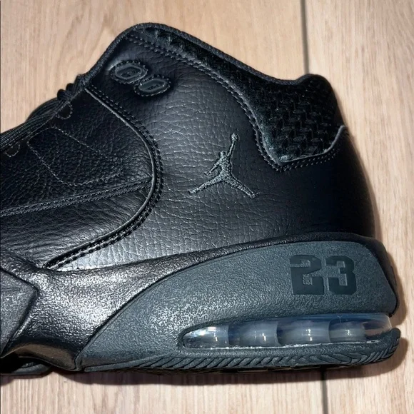 EUC - Air Jordan Max Aura 3 Black/Anthracite - Size US 10.5 - Picture 10 of 16